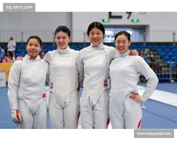 世界击剑锦标赛：中国女子重剑团体赛逆转夺冠历程